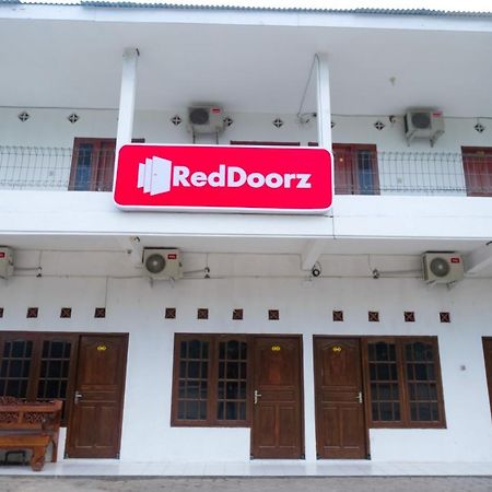 Reddoorz Near Plaza Ambarrukmo Yogyakarta Ξενοδοχείο Maguwo Εξωτερικό φωτογραφία